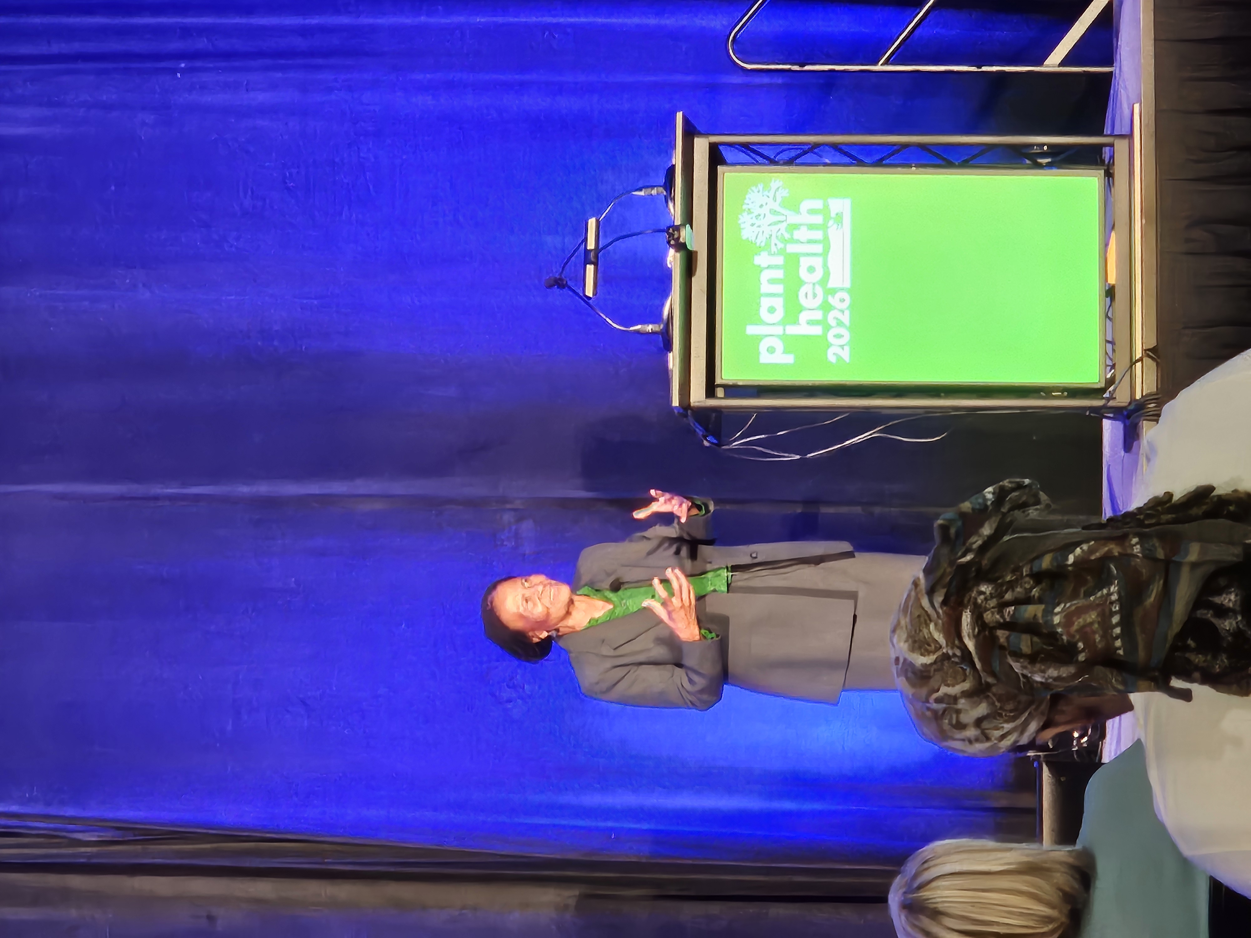 Dr. Tererai Trent engaging and deeply moving closing keynote speech